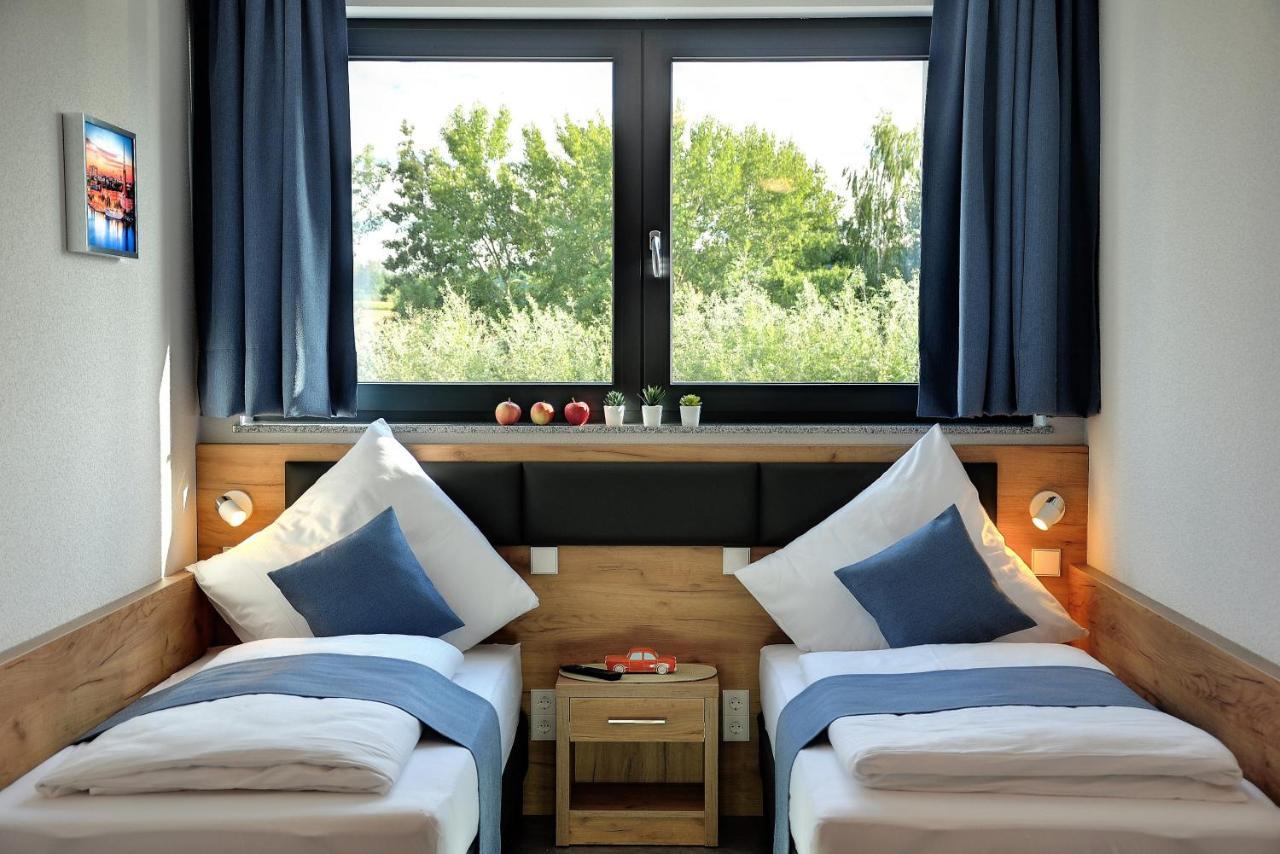 Motel Am Fuerfelder Schloss 巴特拉珀瑙 外观 照片