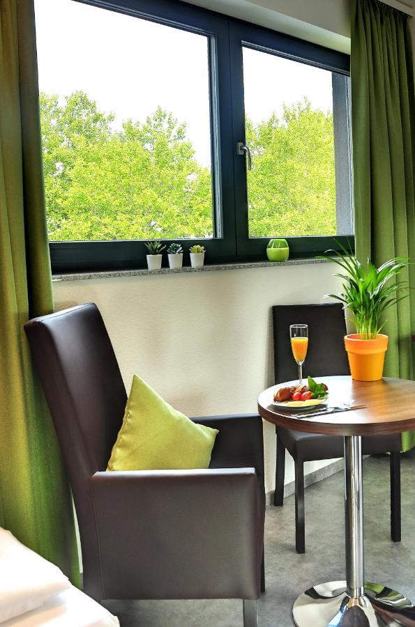 Motel Am Fuerfelder Schloss 巴特拉珀瑙 外观 照片