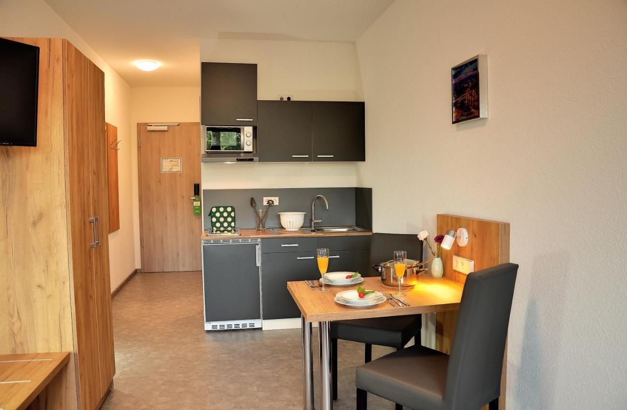Motel Am Fuerfelder Schloss 巴特拉珀瑙 外观 照片