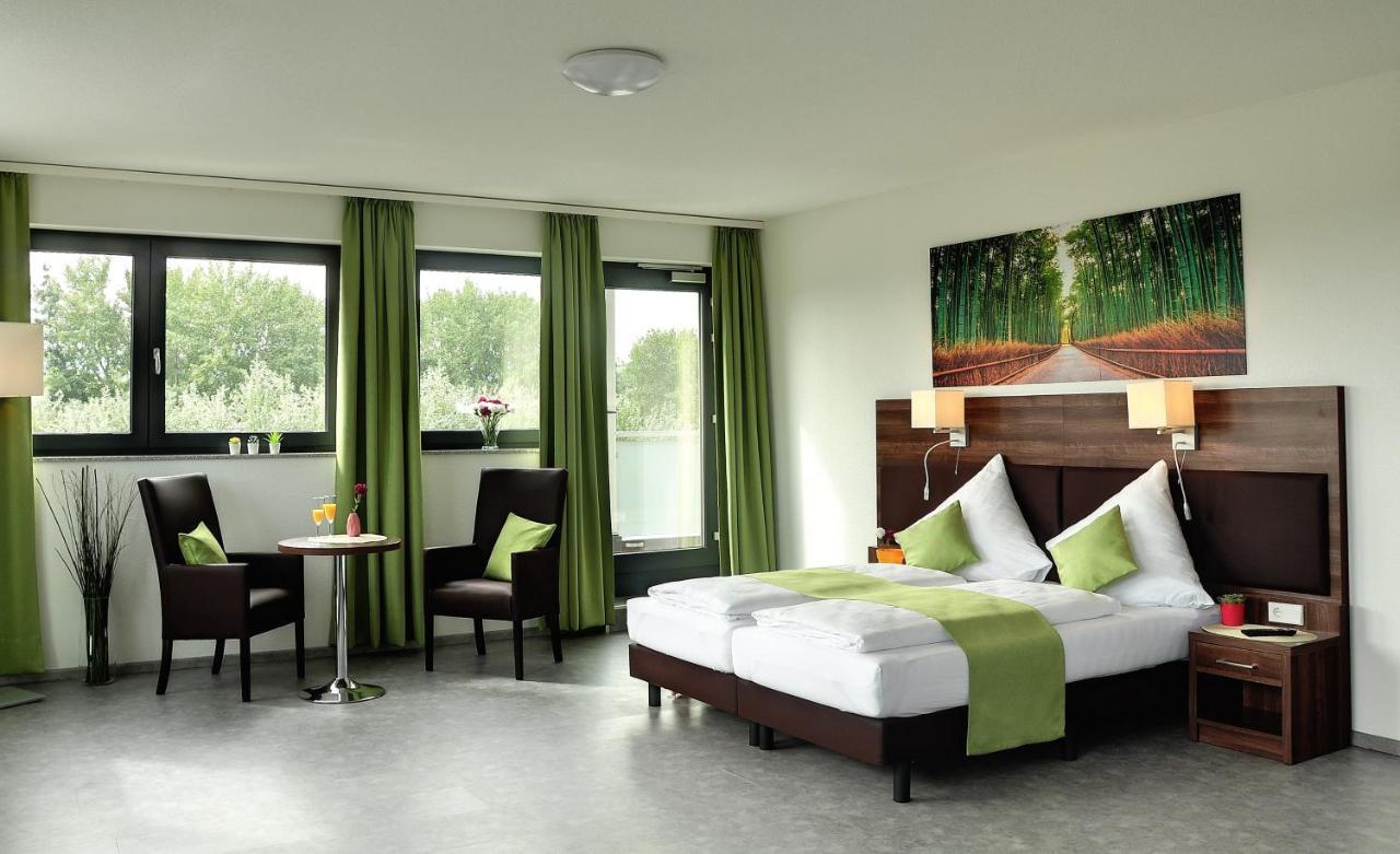 Motel Am Fuerfelder Schloss 巴特拉珀瑙 外观 照片