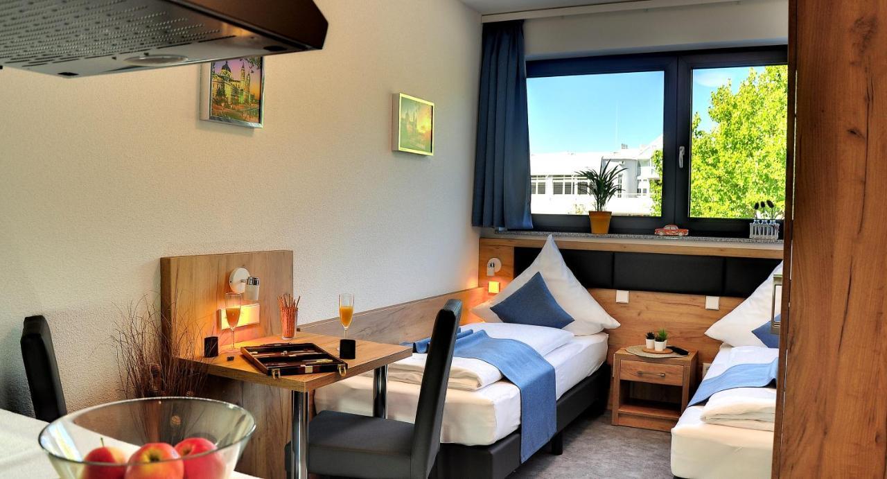 Motel Am Fuerfelder Schloss 巴特拉珀瑙 外观 照片