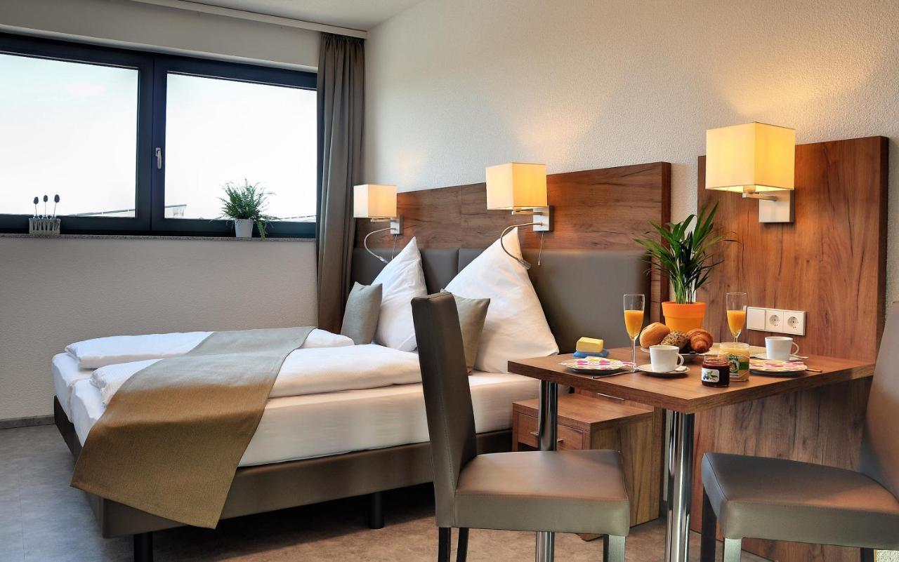Motel Am Fuerfelder Schloss 巴特拉珀瑙 外观 照片