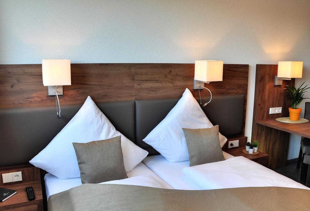 Motel Am Fuerfelder Schloss 巴特拉珀瑙 外观 照片