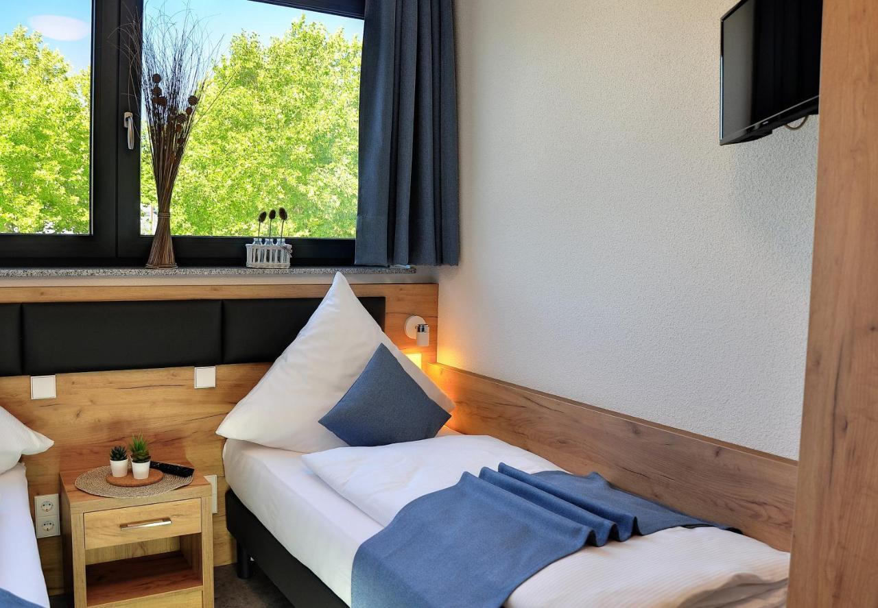 Motel Am Fuerfelder Schloss 巴特拉珀瑙 外观 照片