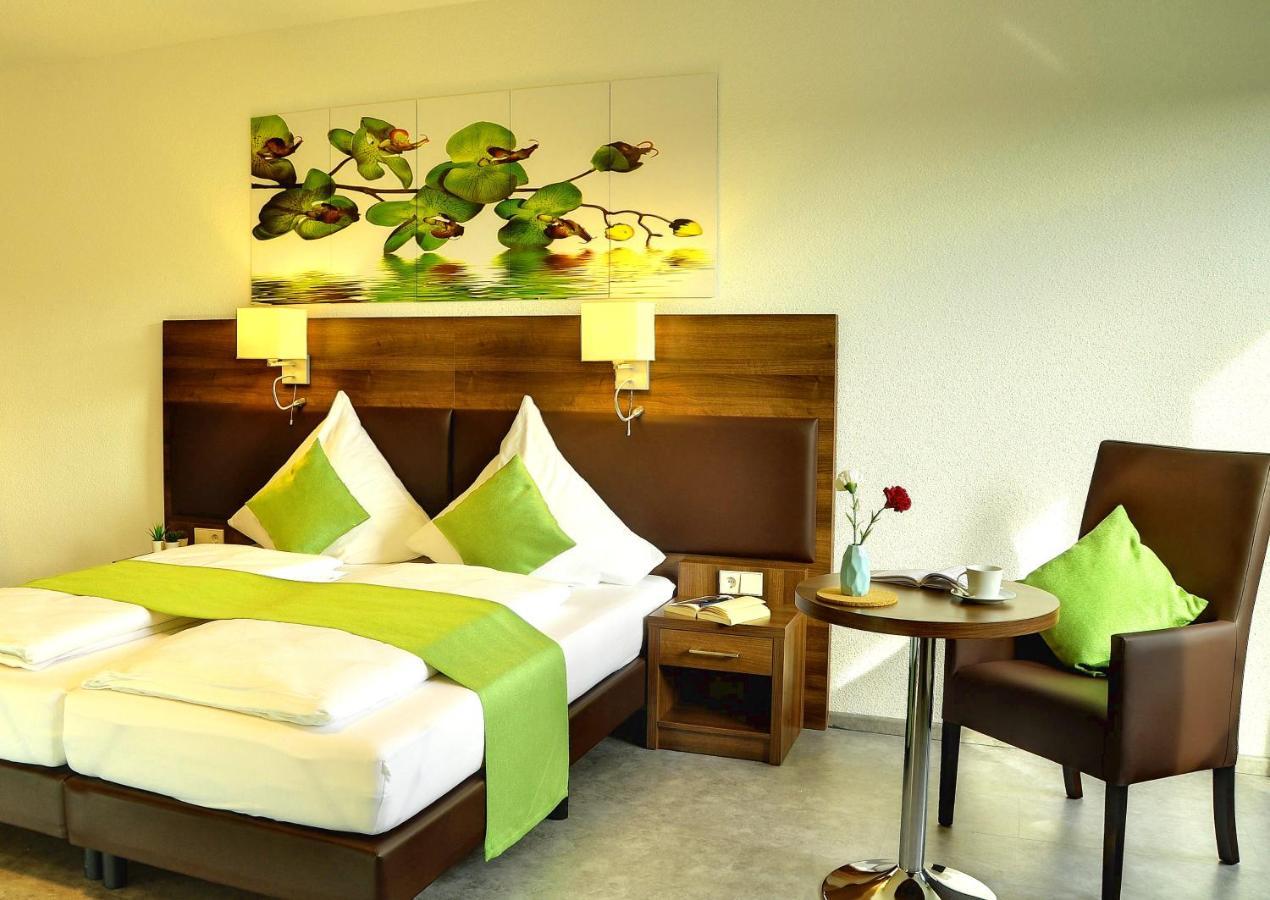 Motel Am Fuerfelder Schloss 巴特拉珀瑙 外观 照片